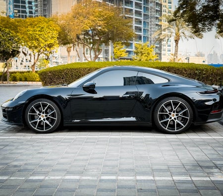 PORSCHE 911 2025