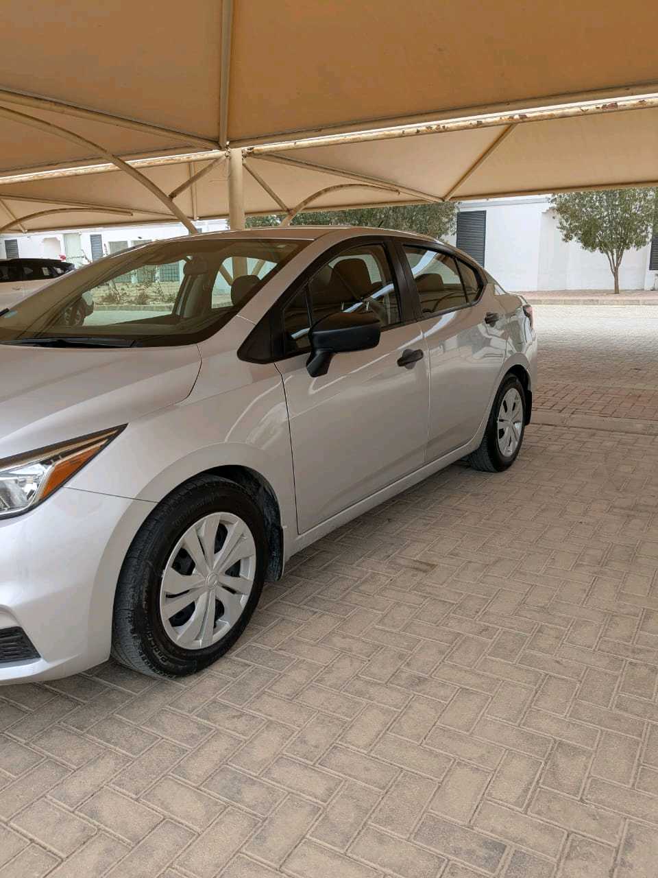 نيسان فيرسا 2022