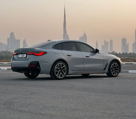 بي أم دبليو 4 SERIES 2025