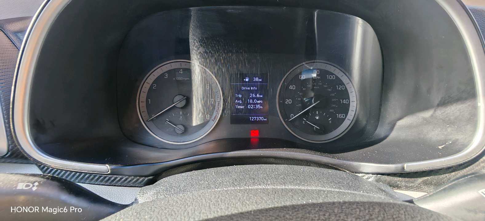 Car Image 2019 HYUNDAI TUCSON SE