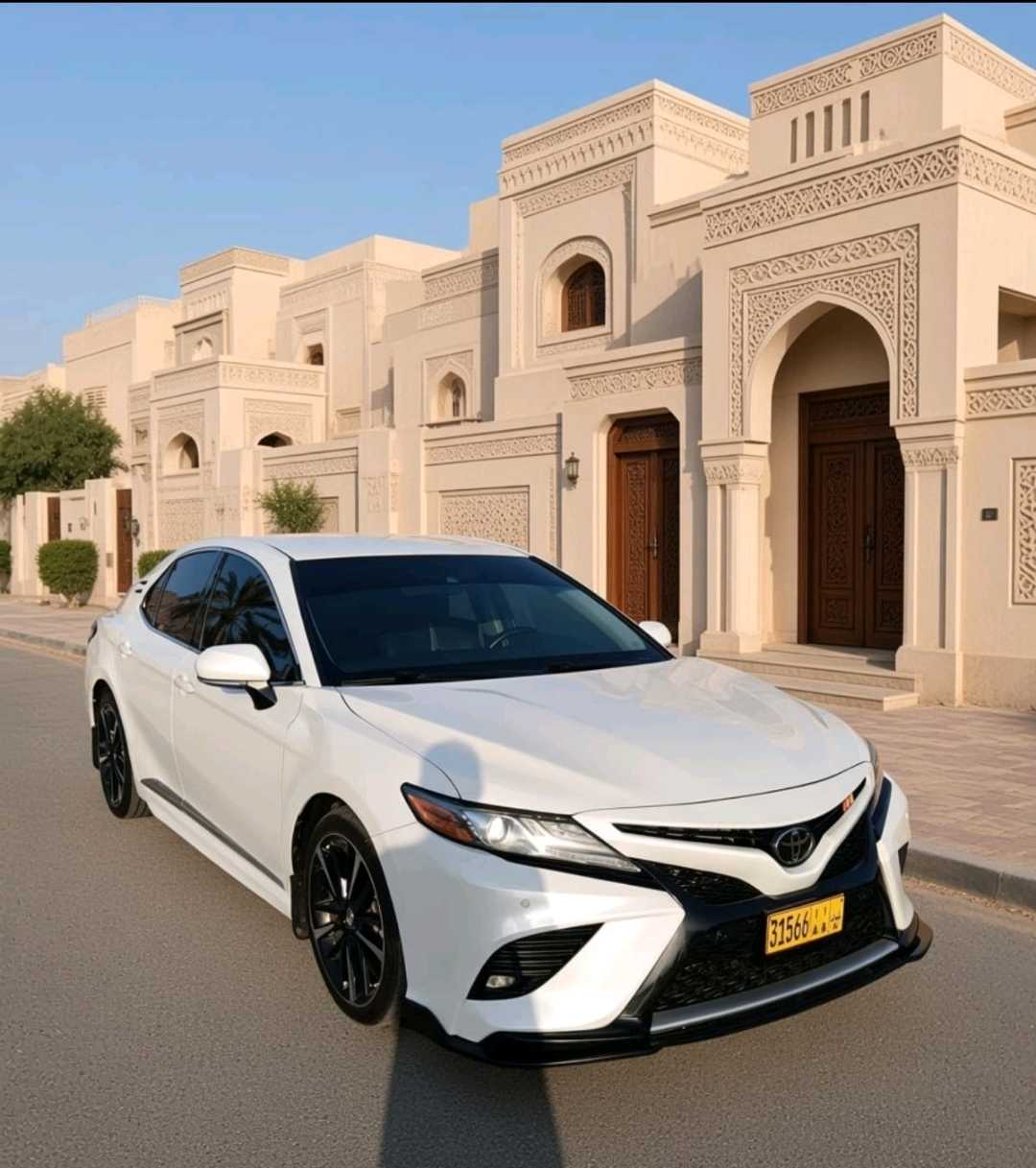 Car Image 2018 TOYOTA CAMRY XSE