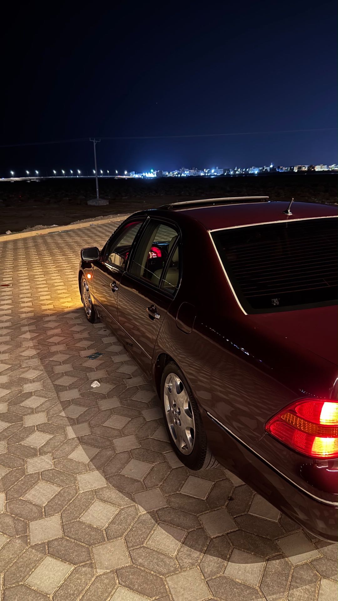 Car Image 2001 LEXUS LS 430