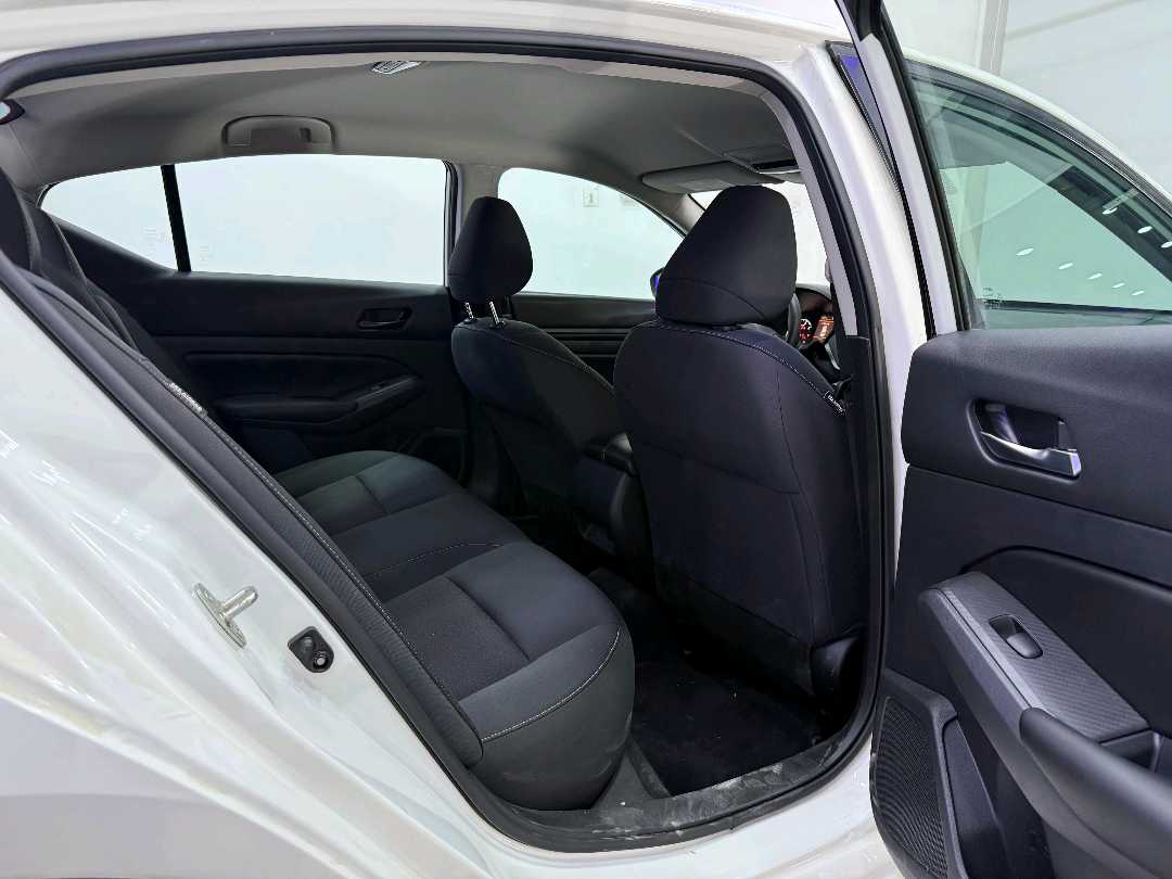 Car Image 2021 NISSAN ALTIMA S