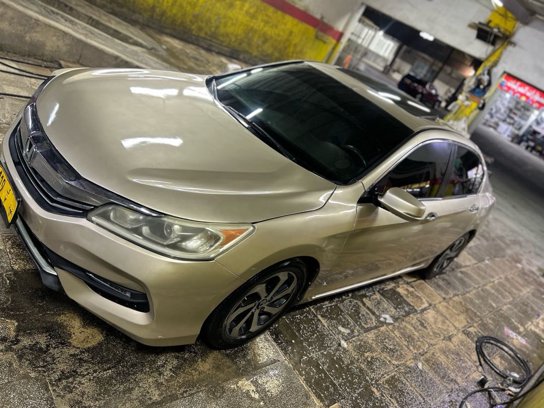 Car Image 2017 HONDA ACCORD EXL