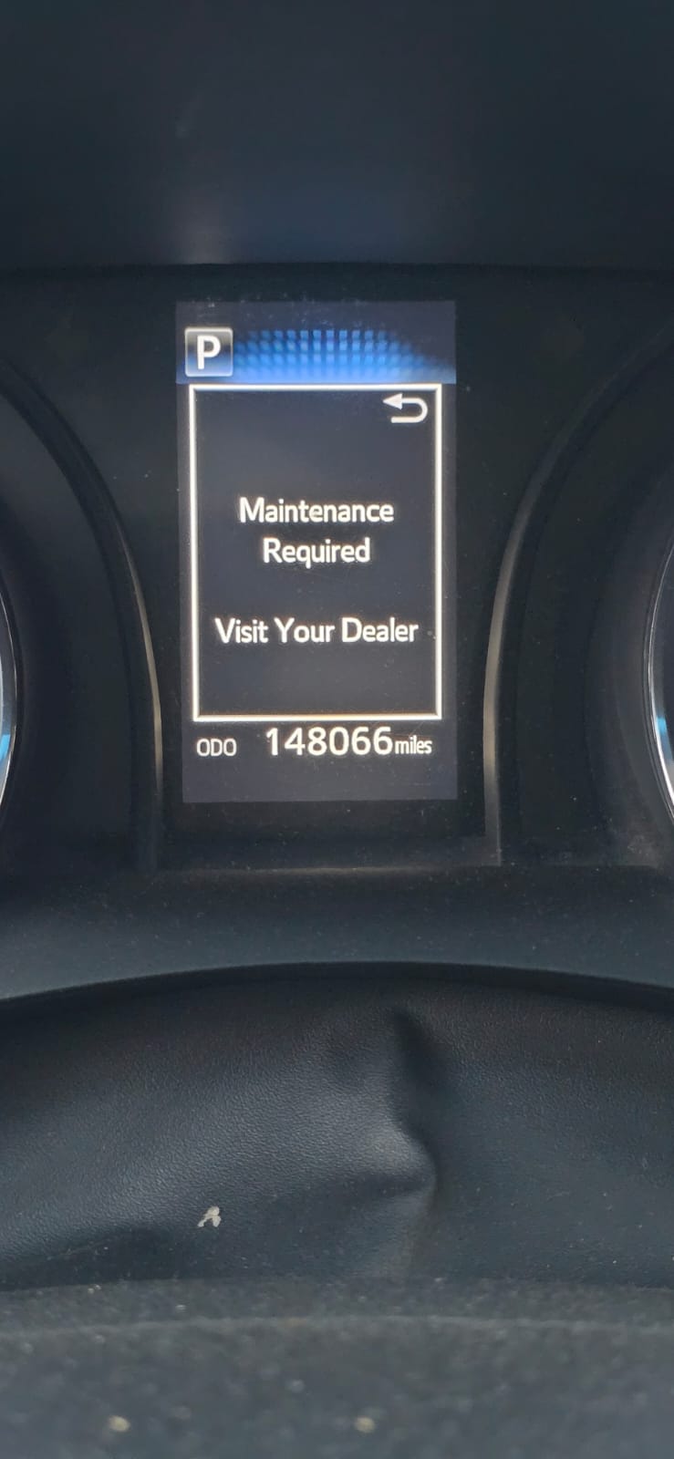 Car Image 2019 TOYOTA CAMRY LE