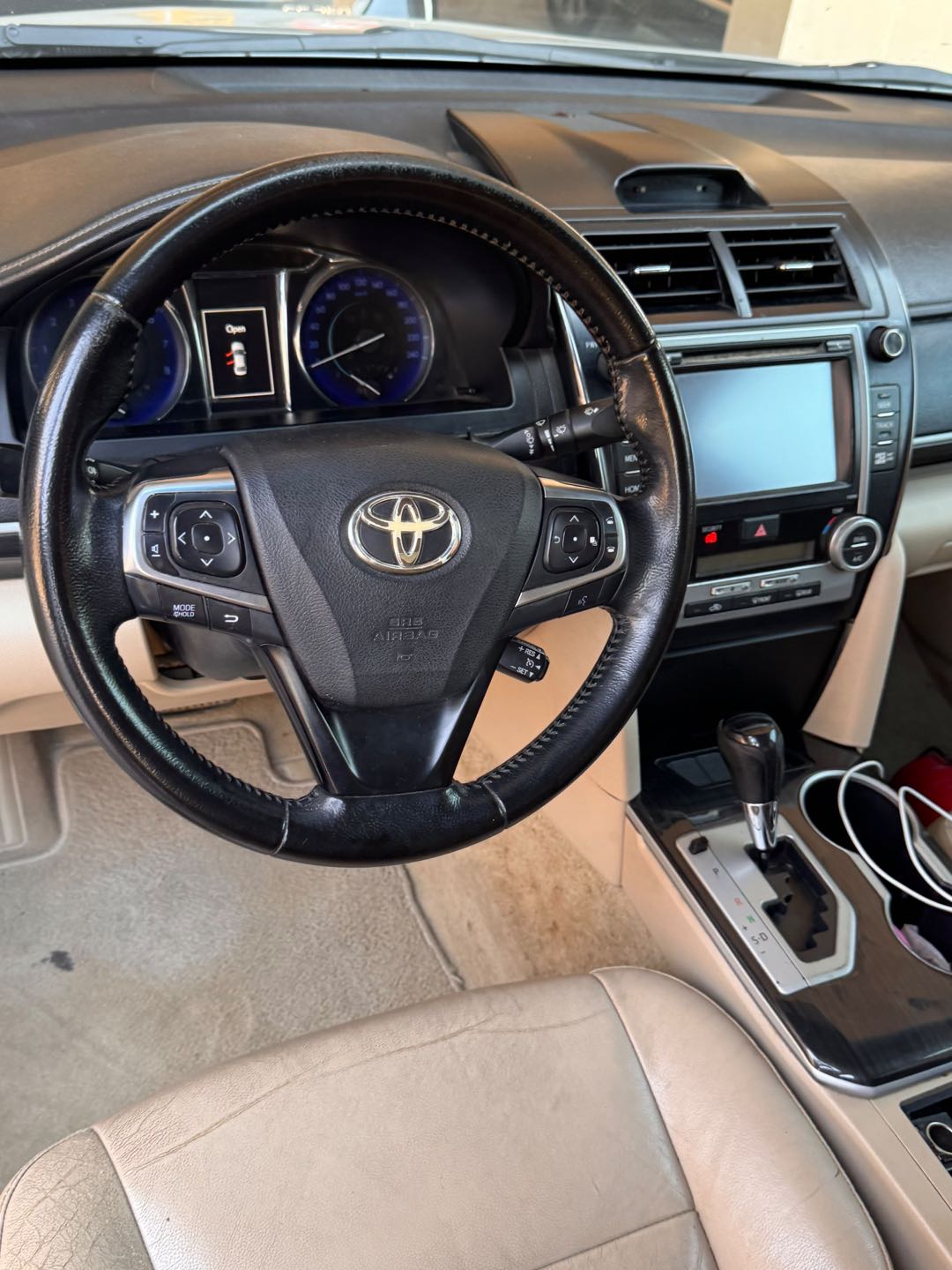Car Image 2017 TOYOTA CAMRY GLX