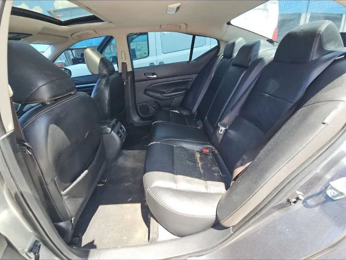 Car Image 2019 NISSAN ALTIMA SL