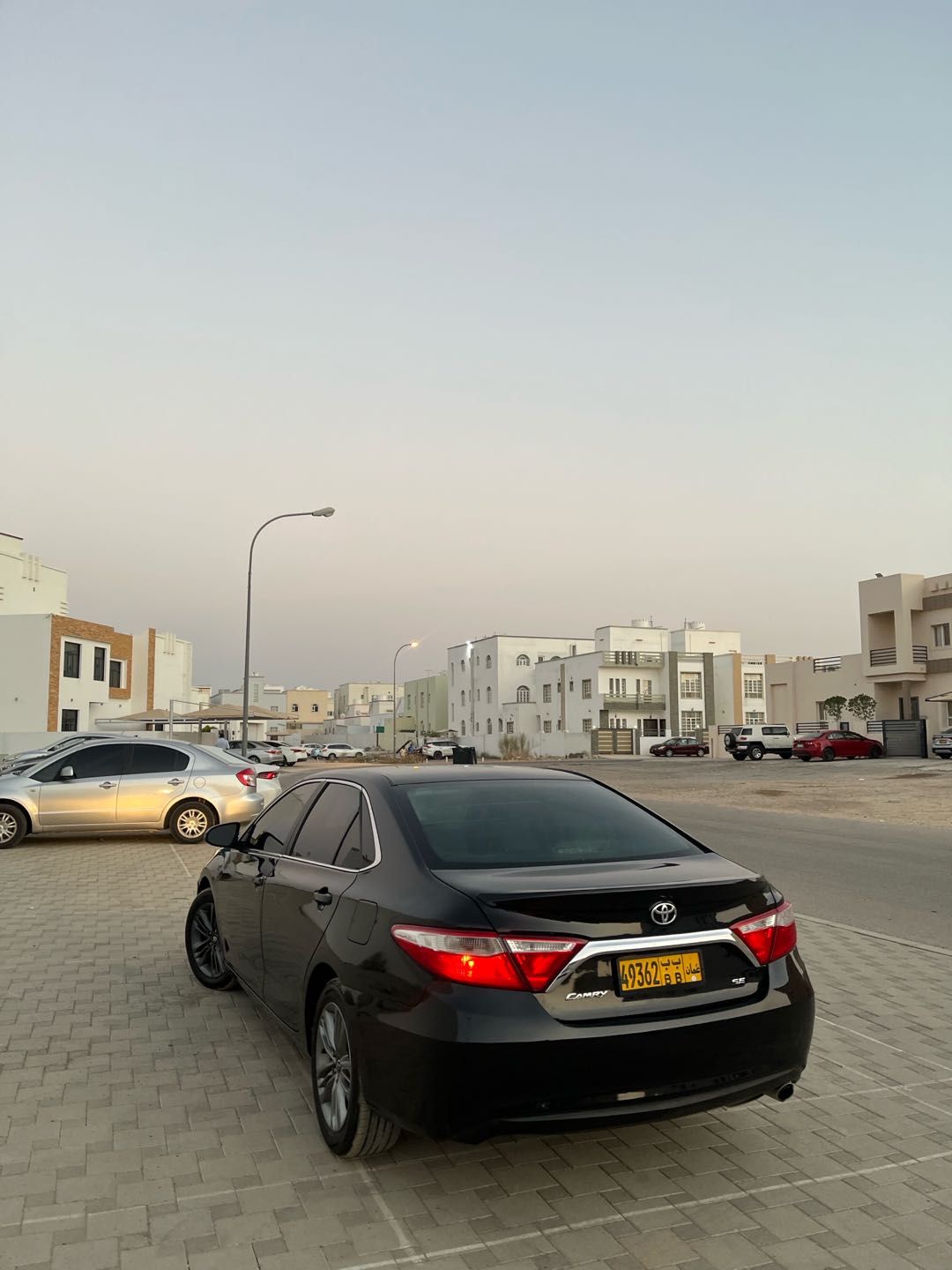 Car Image 2017 TOYOTA CAMRY SE
