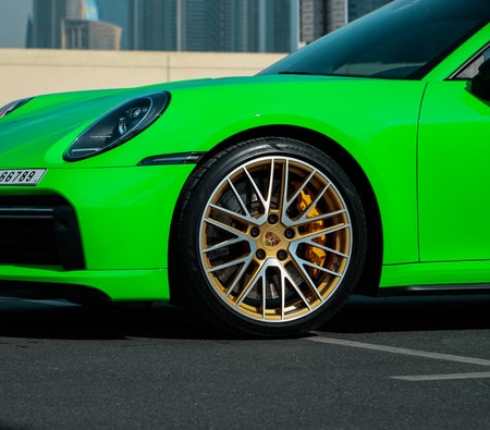 PORSCHE 911 2021