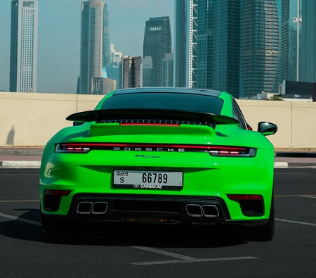 PORSCHE 911 2021