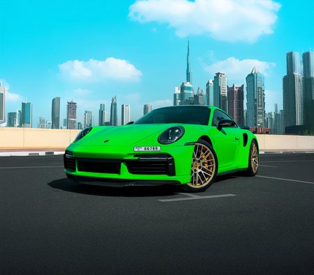 PORSCHE 911 2021
