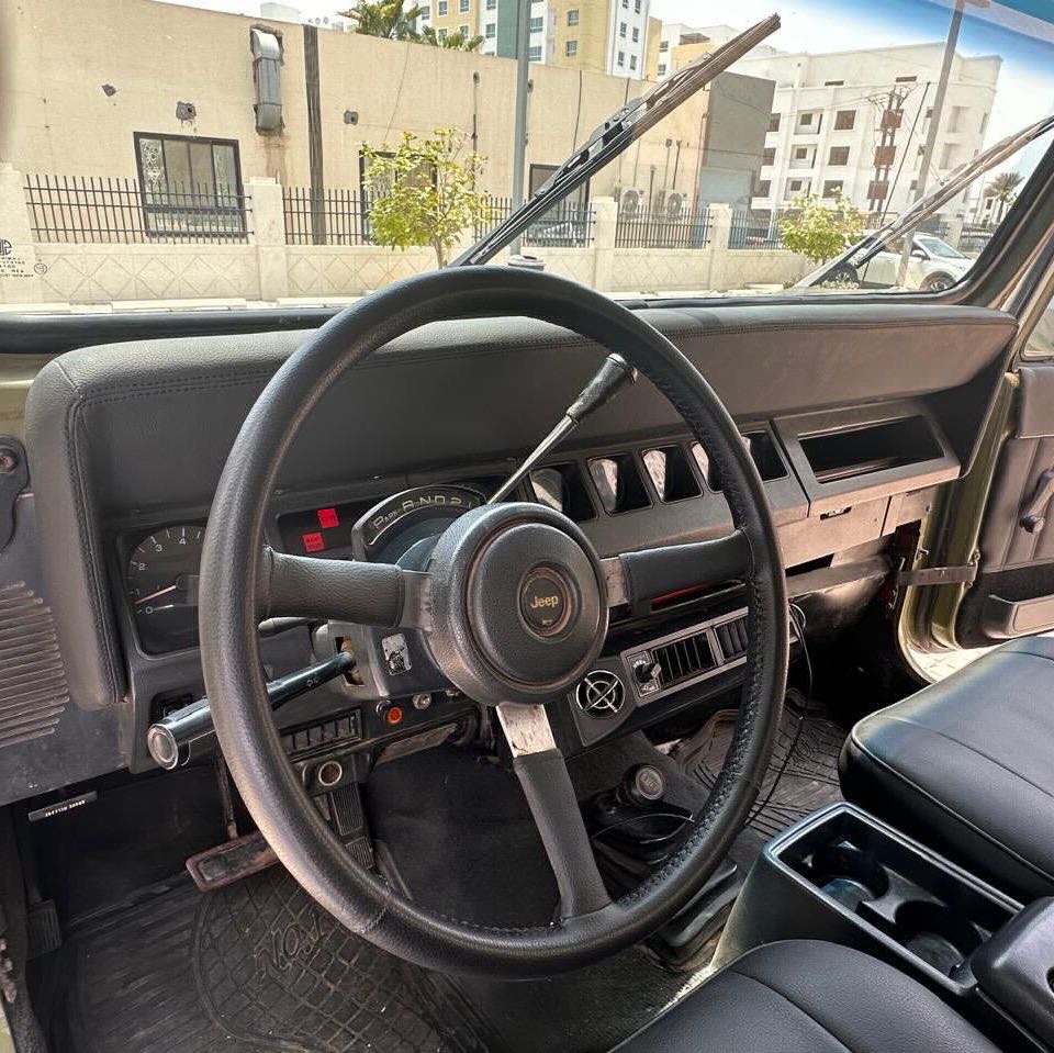 Car Image 1995 JEEP WRANGLER YJ