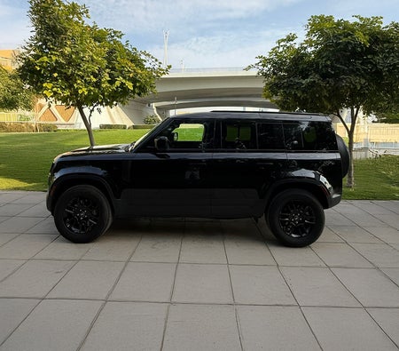LAND ROVER DEFENDER 2024