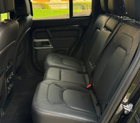 LAND ROVER DEFENDER 2024