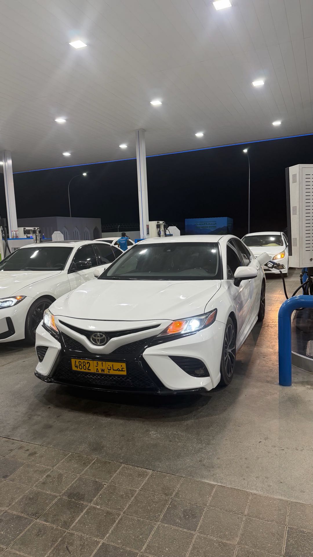 Car Image 2018 TOYOTA CAMRY SE