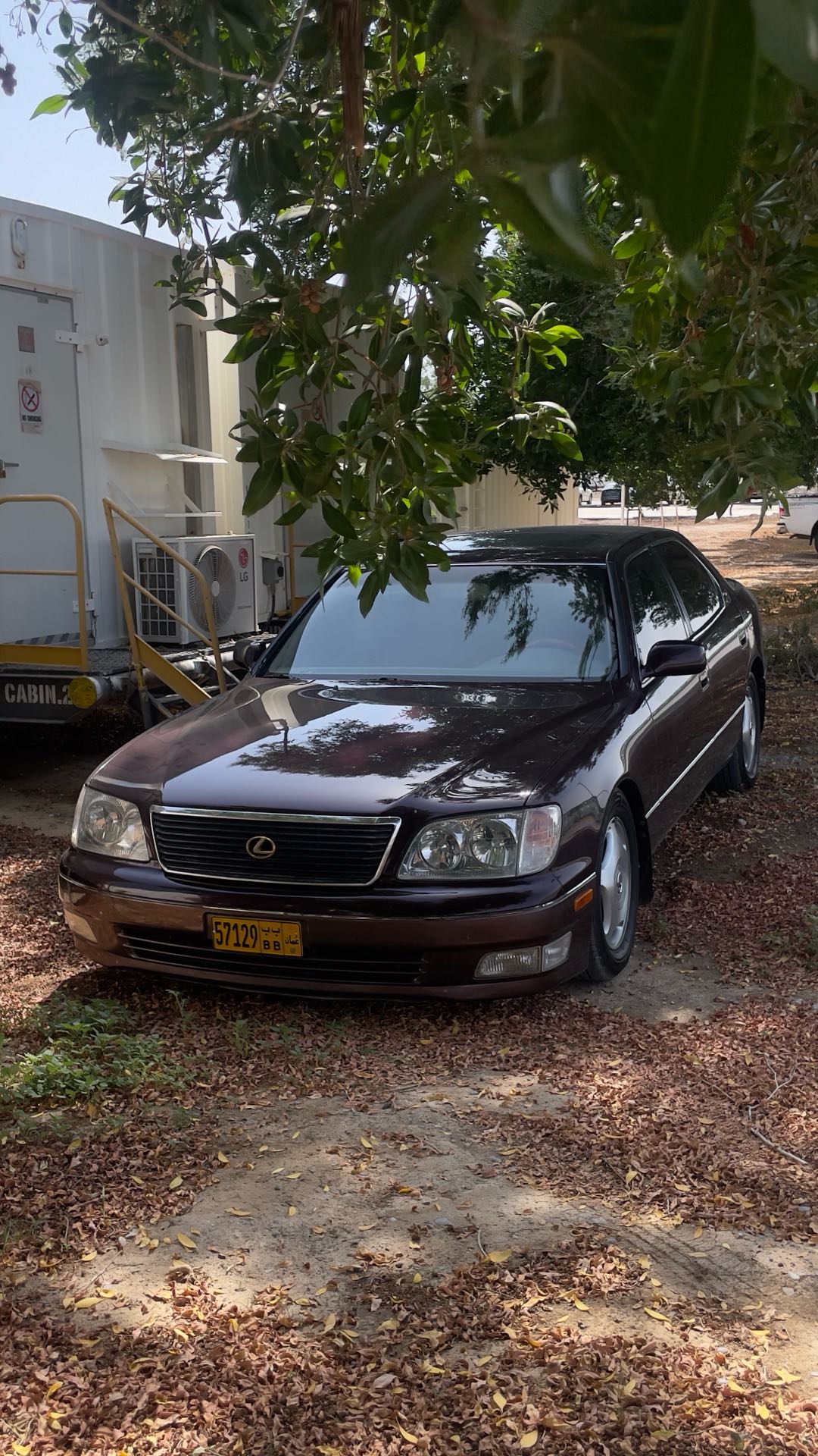 Car Image 1998 LEXUS LS 400