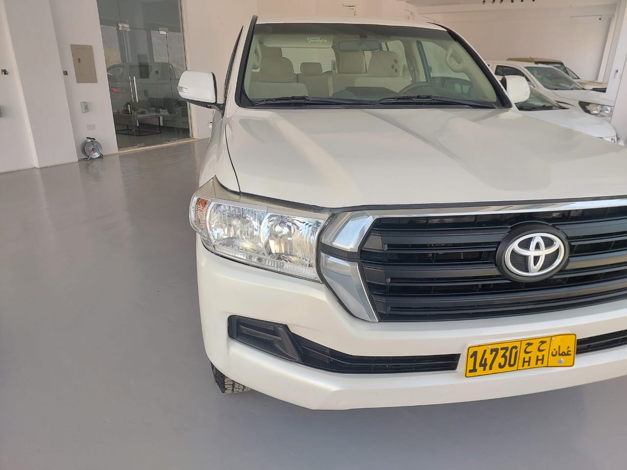 Car Image 2019 TOYOTA LAND CRUISER GX.R