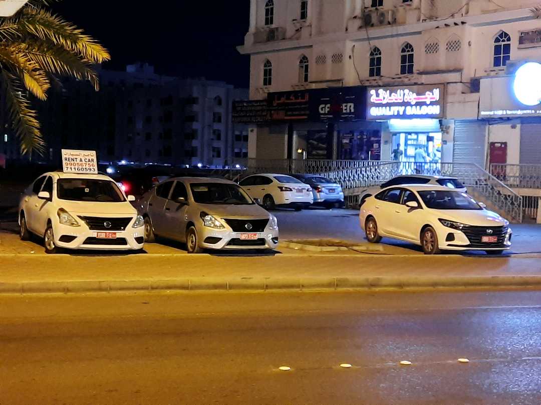 NISSAN SUNNY 2019
