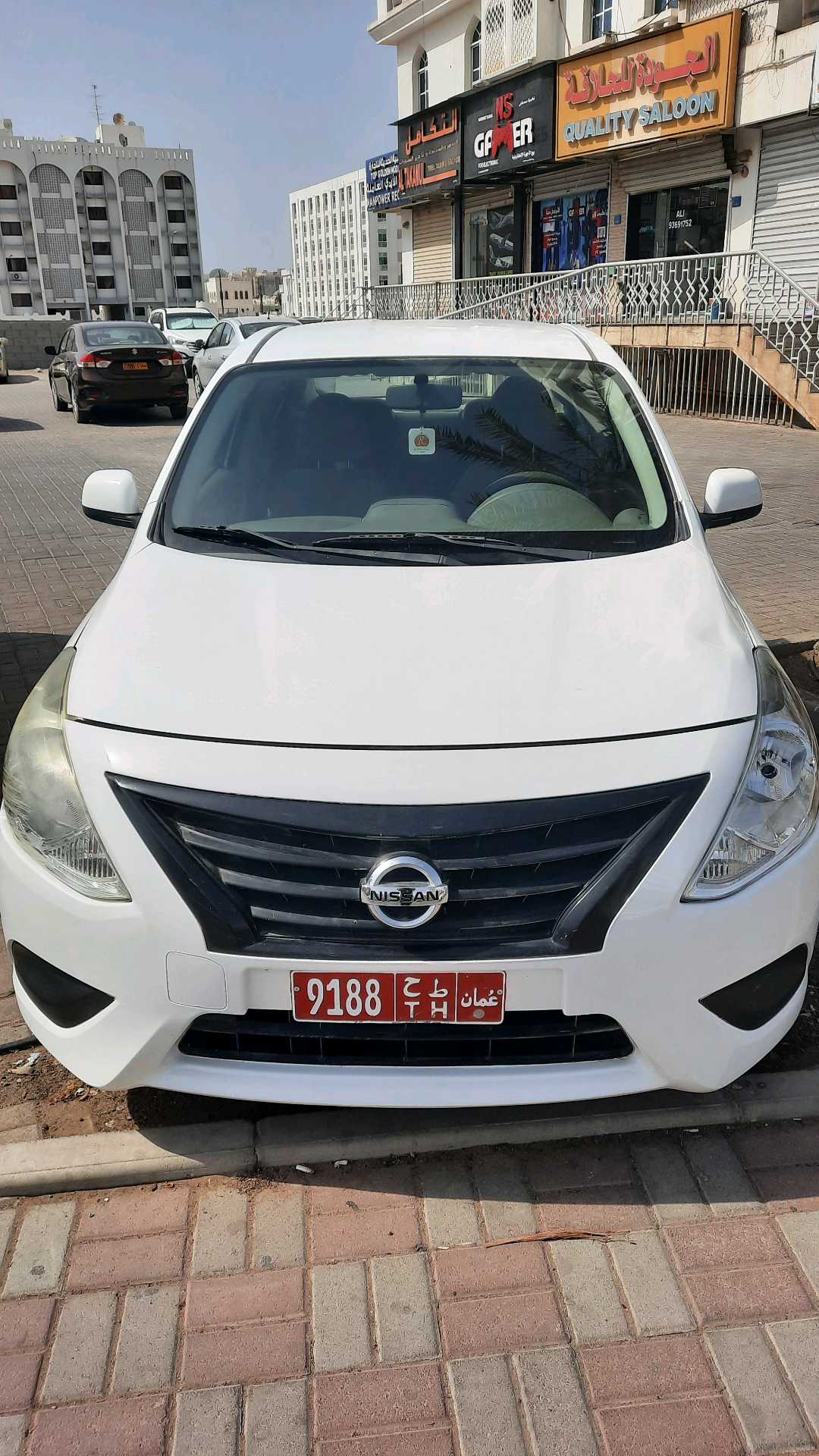 NISSAN SUNNY 2019