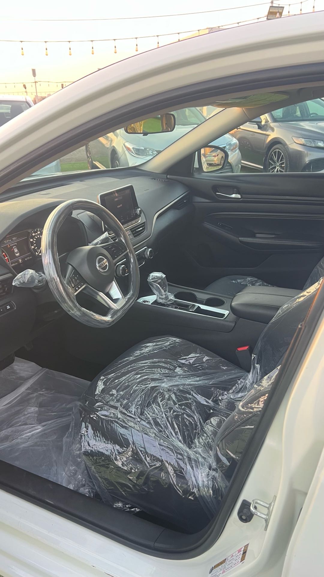 Car Image 2019 NISSAN ALTIMA SL
