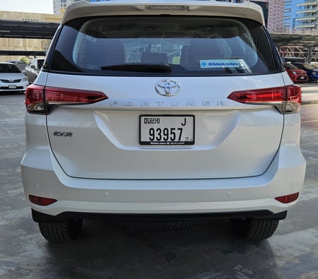 TOYOTA FORTUNER 2024
