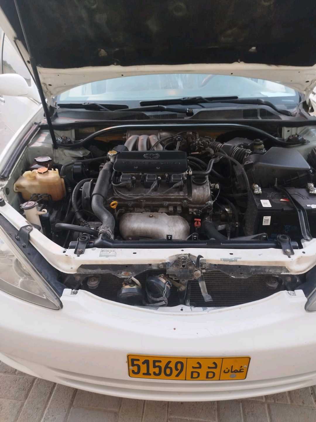 Car Image 2004 TOYOTA CAMRY GL