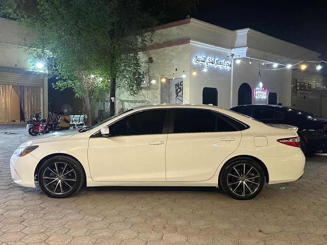 Car Image 2015 TOYOTA CAMRY S