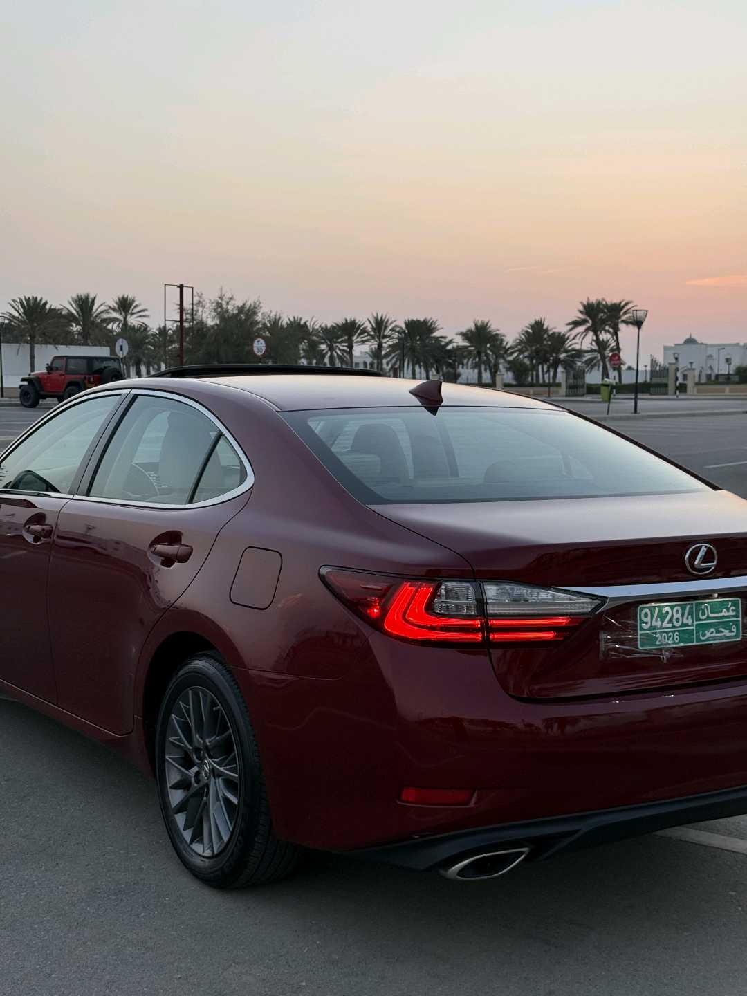 Car Image 2018 LEXUS ES 350