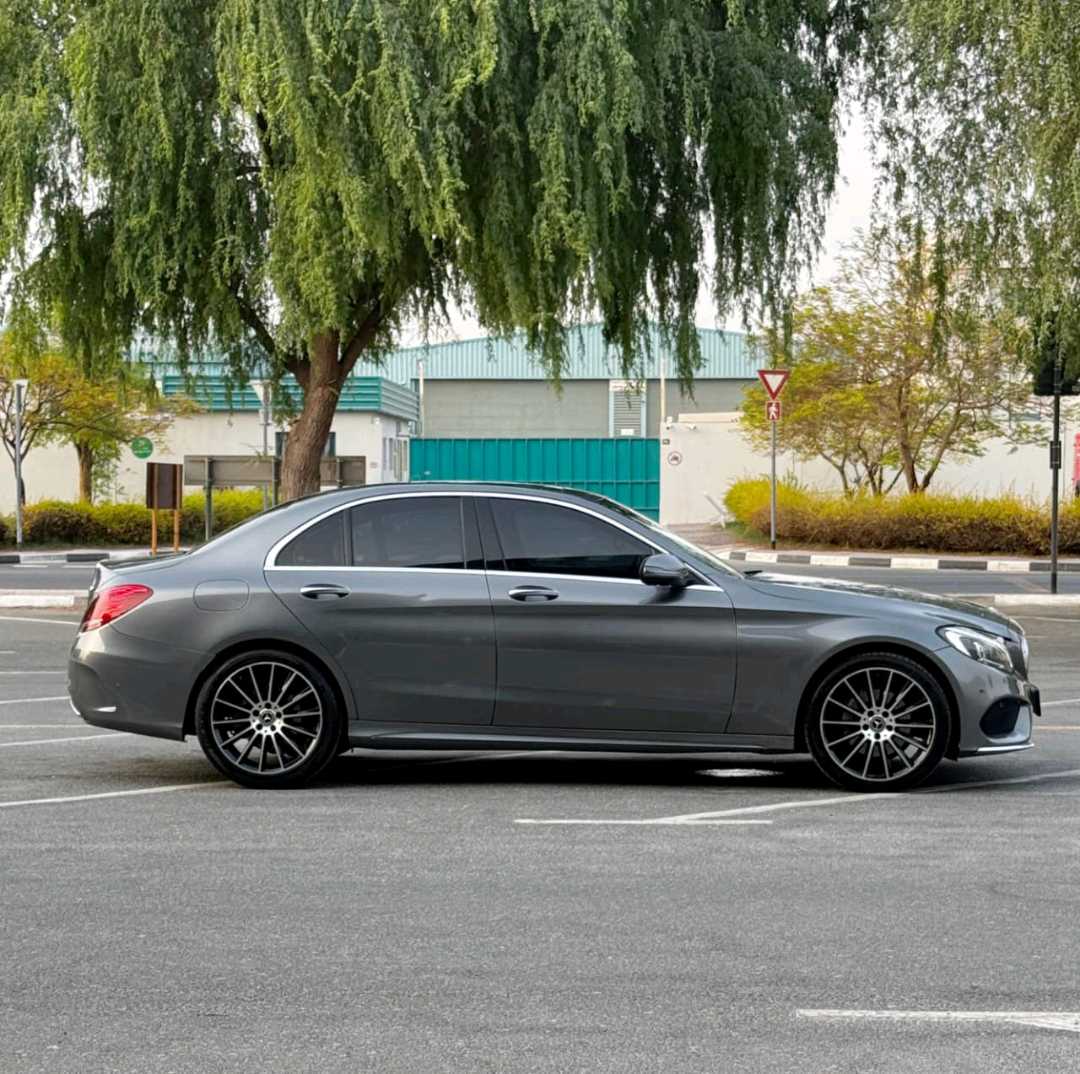 Car Image 2018 MERCEDES C Class 200
