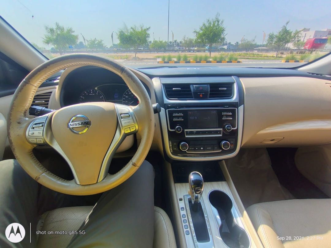 Car Image 2018 NISSAN ALTIMA SL