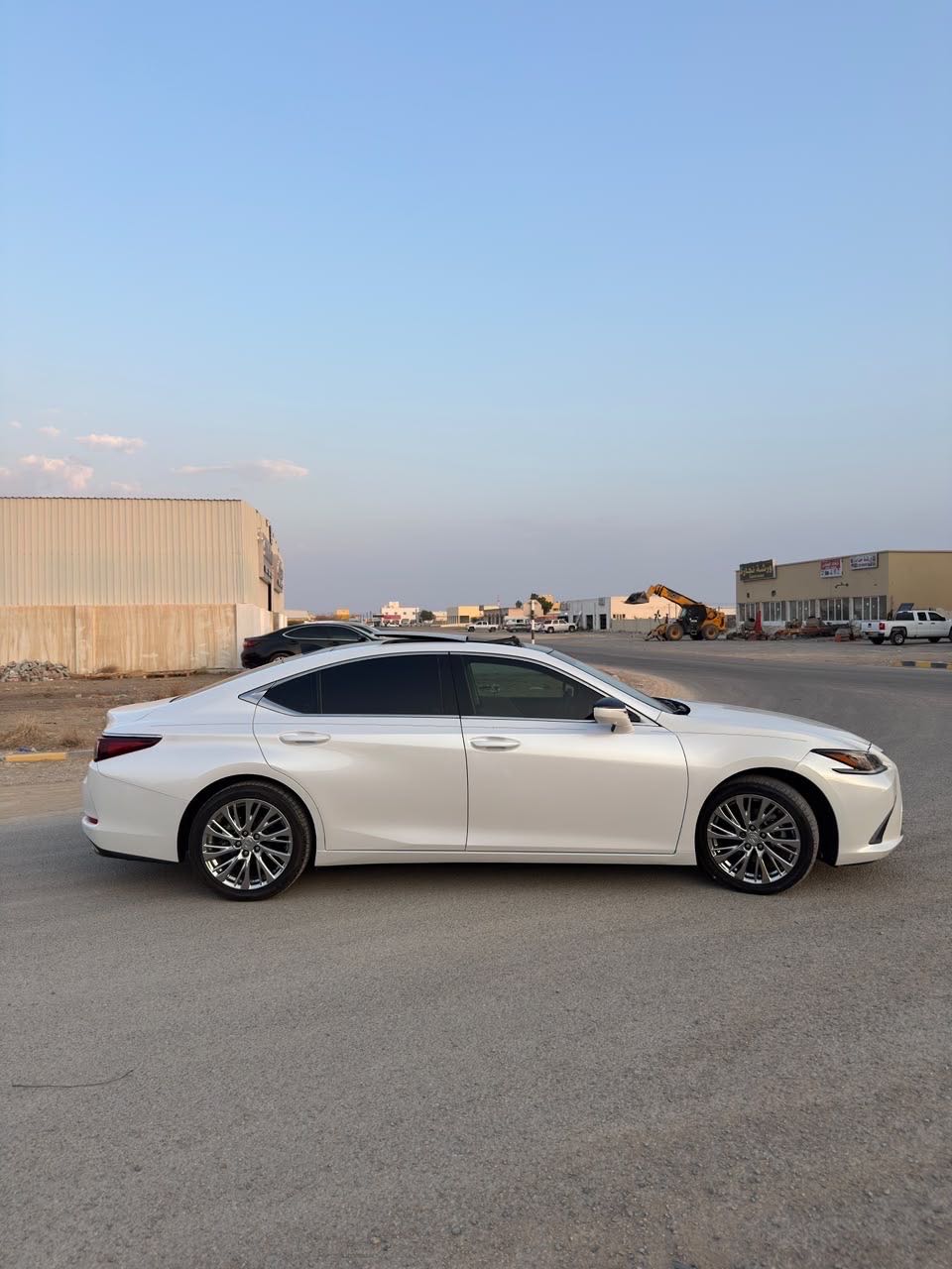 Car Image 2019 LEXUS ES 350