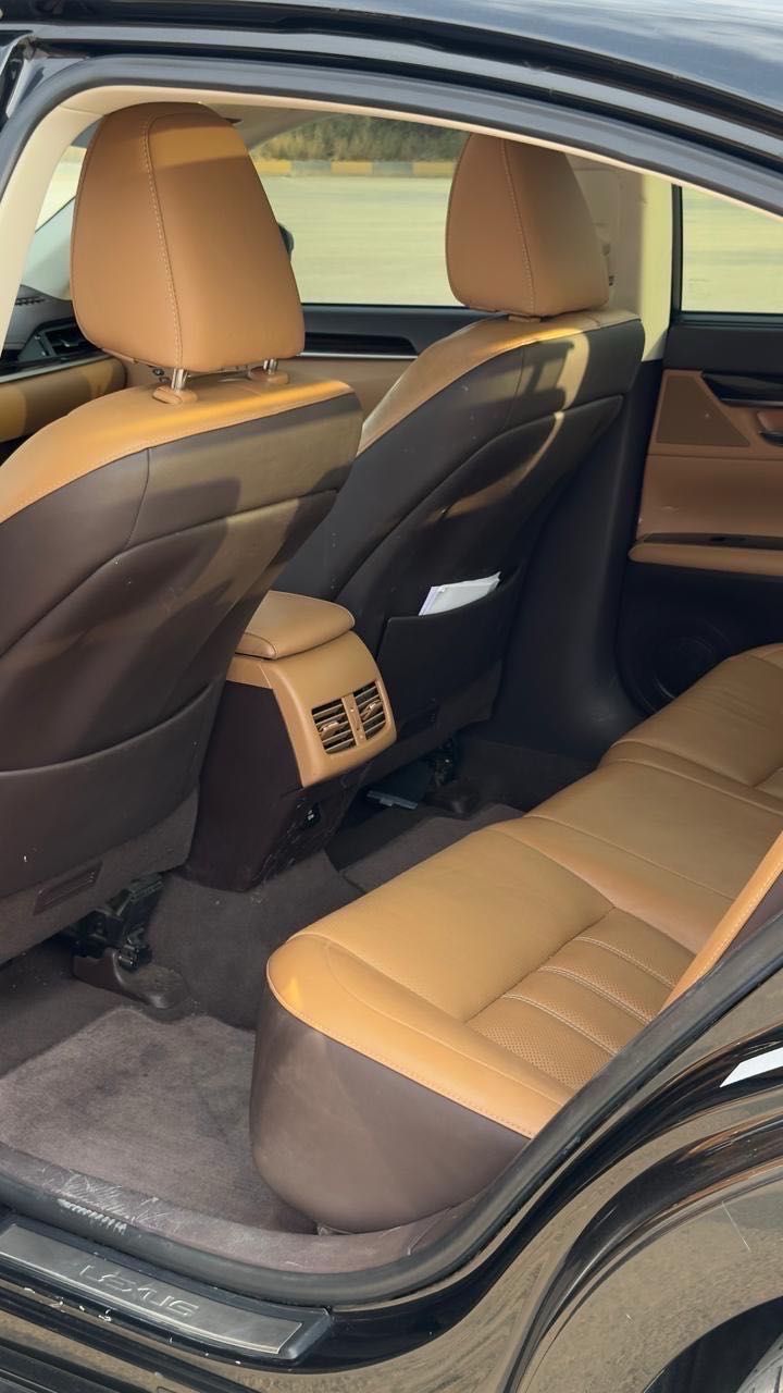Car Image 2016 LEXUS ES 350