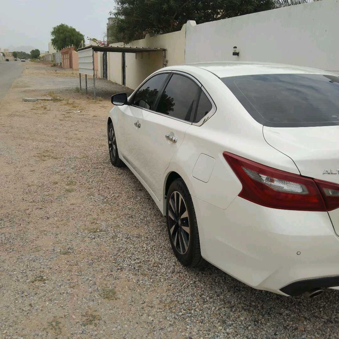 Car Image 2018 NISSAN ALTIMA S