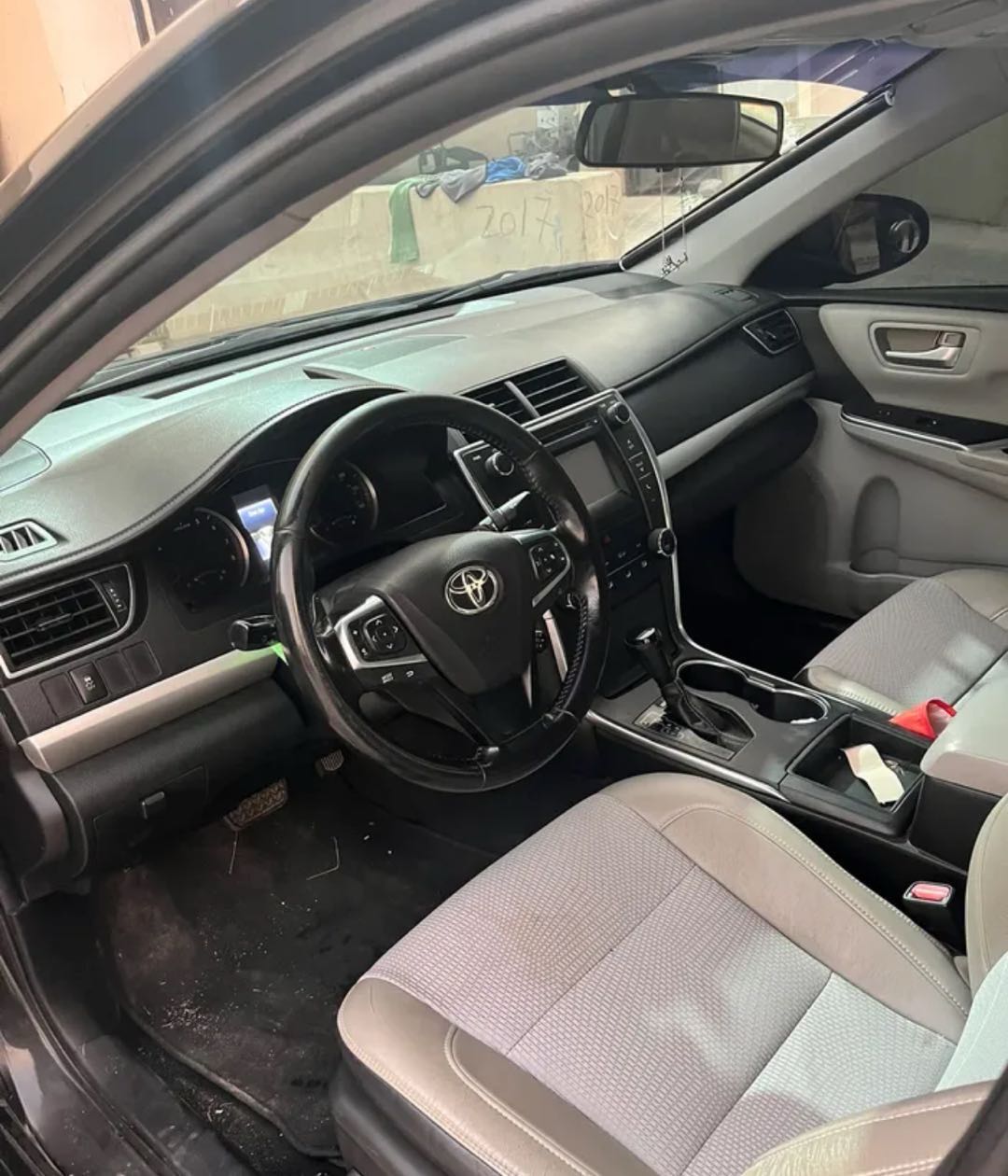 Car Image 2016 TOYOTA CAMRY SE