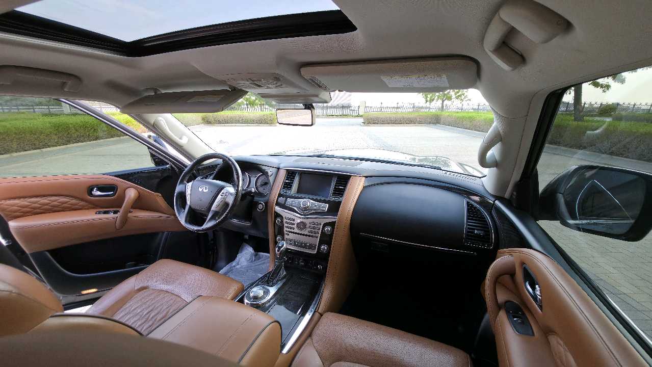 Car Image 2019 INFINITI QX80 Luxury