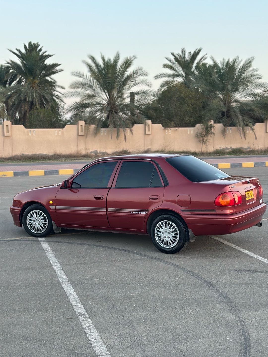 Car Image 1999 TOYOTA COROLLA XLI