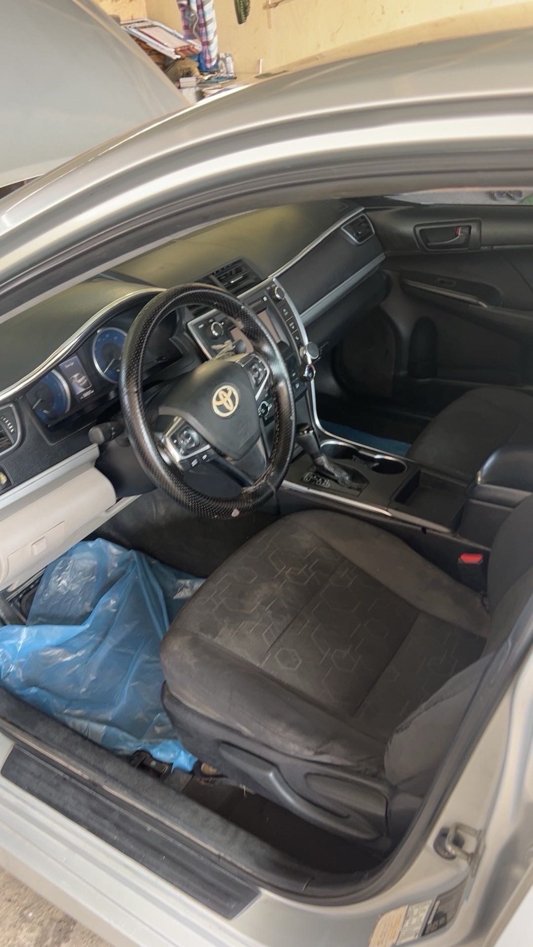 Car Image 2014 TOYOTA CAMRY GLE