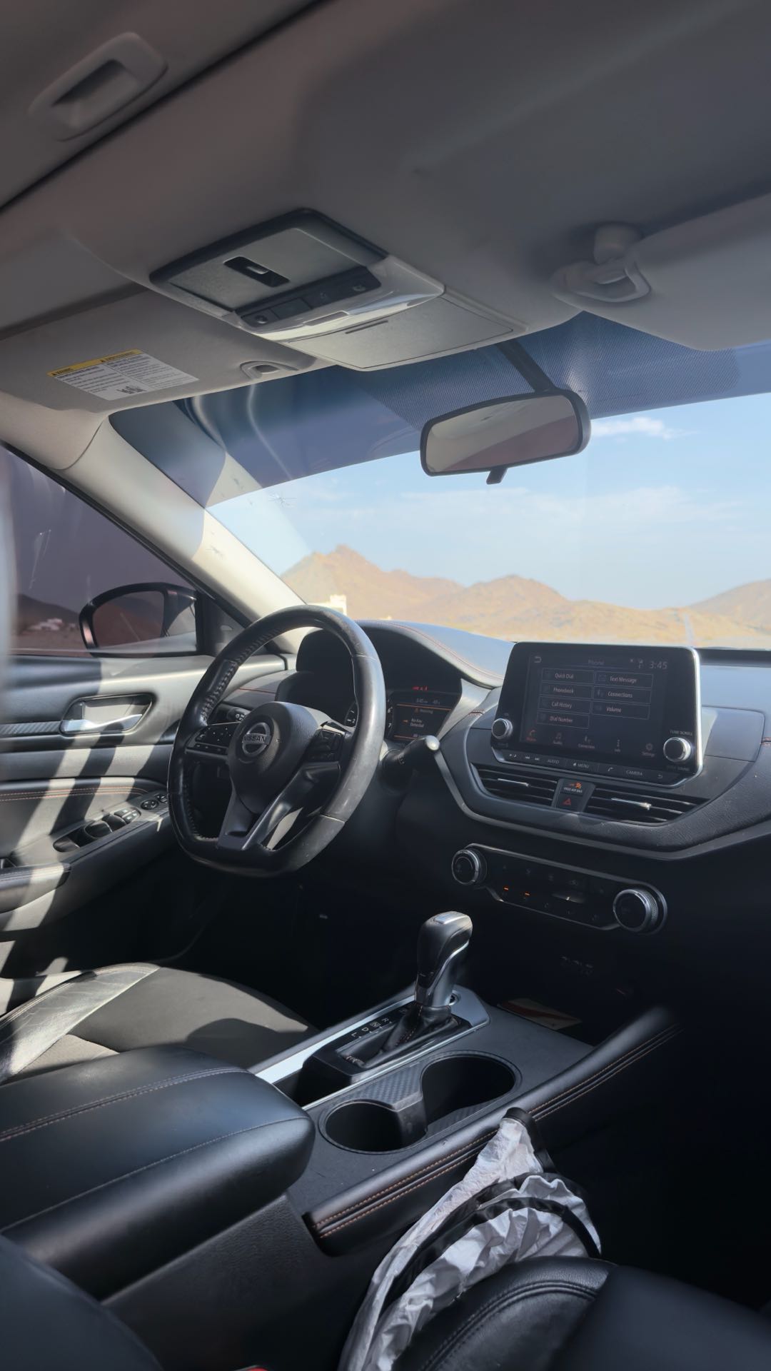 Car Image 2019 NISSAN ALTIMA SR