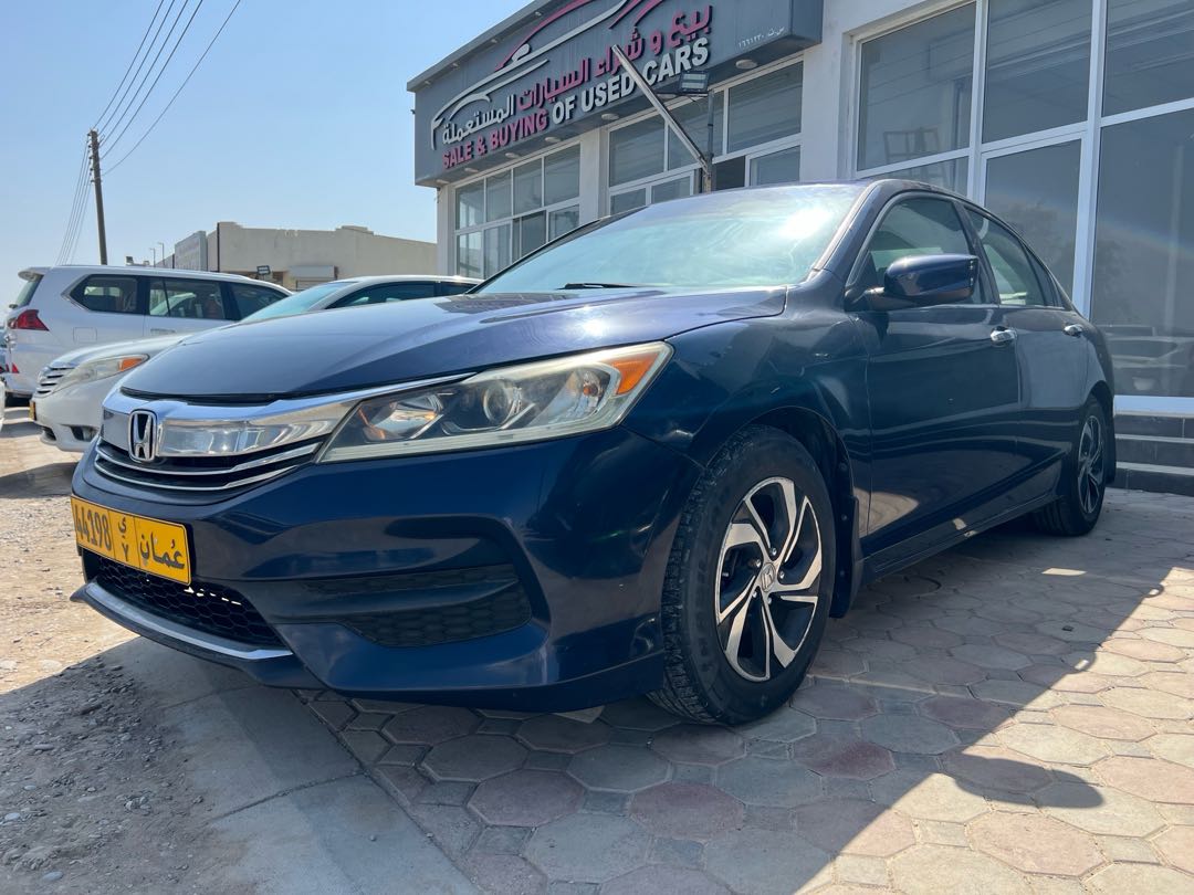 Car Image 2017 HONDA ACCORD EX