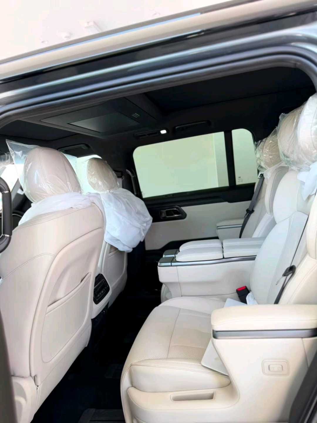 Car Image 2026 ROX 01 