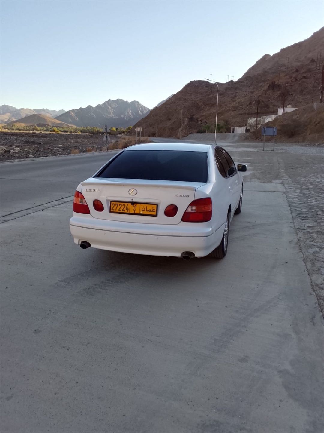 Car Image 1999 LEXUS GS 400