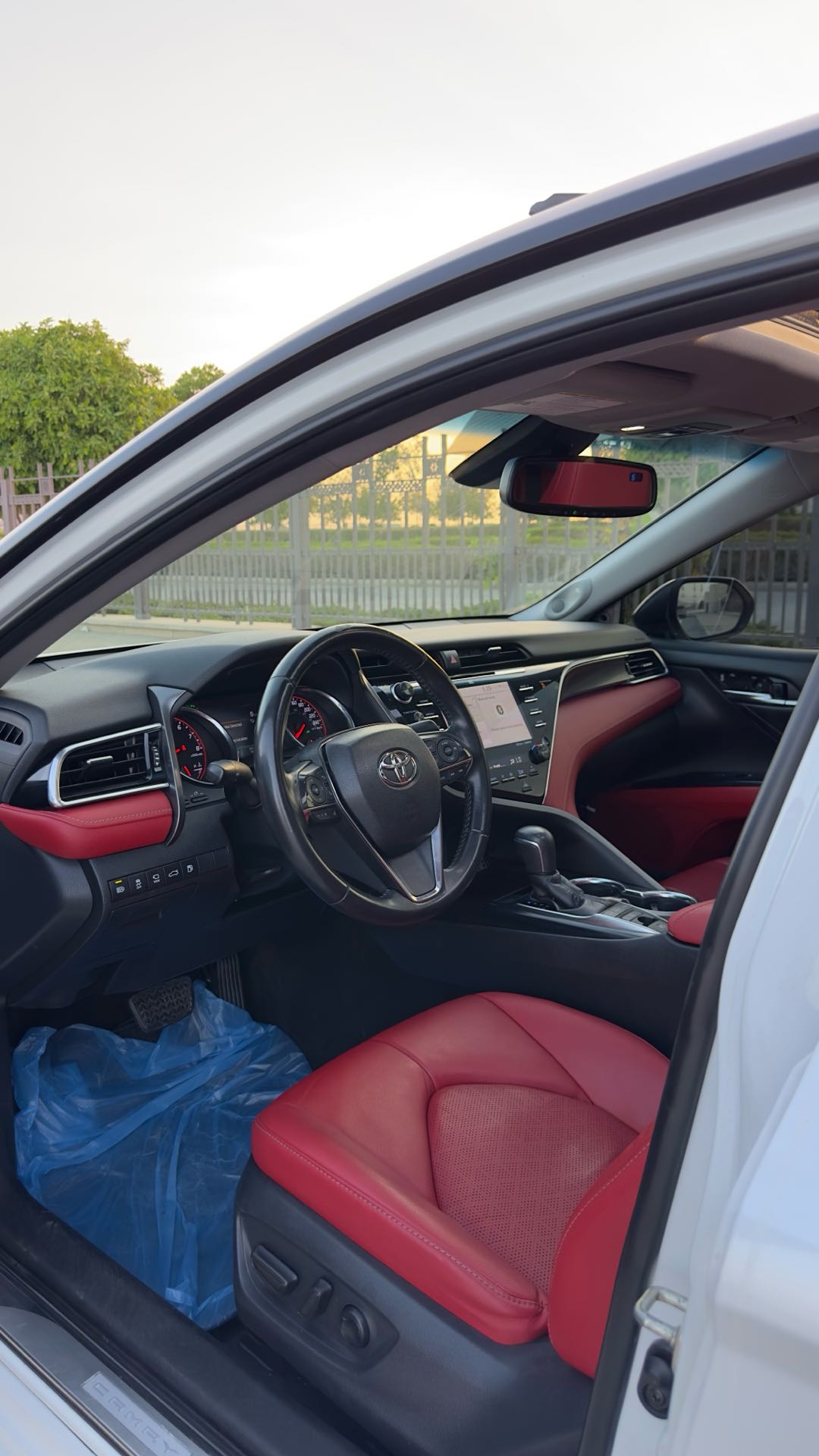 Car Image 2018 TOYOTA CAMRY XSE
