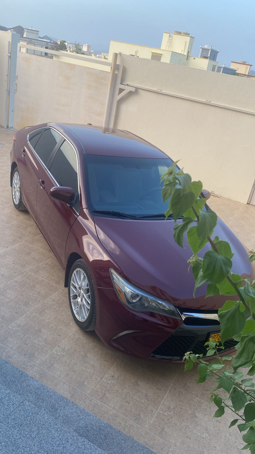 Car Image 2016 TOYOTA CAMRY XSE