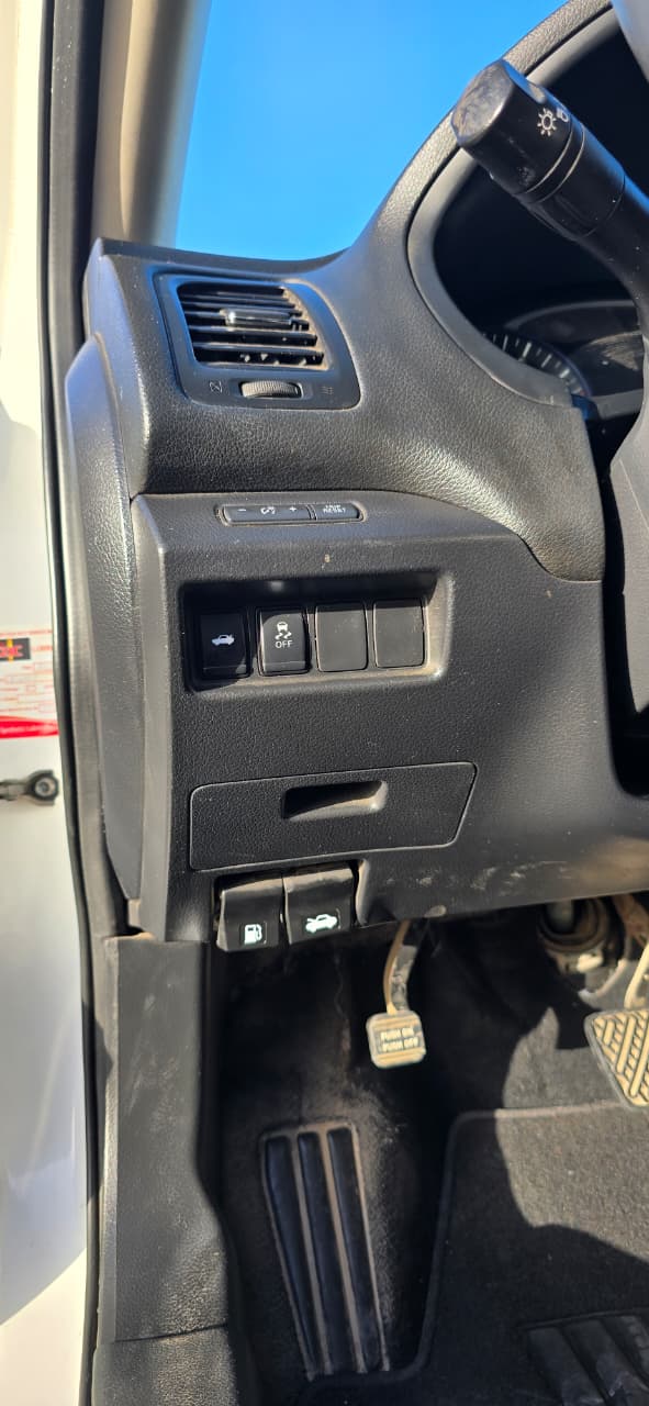 Car Image 2017 NISSAN ALTIMA SR