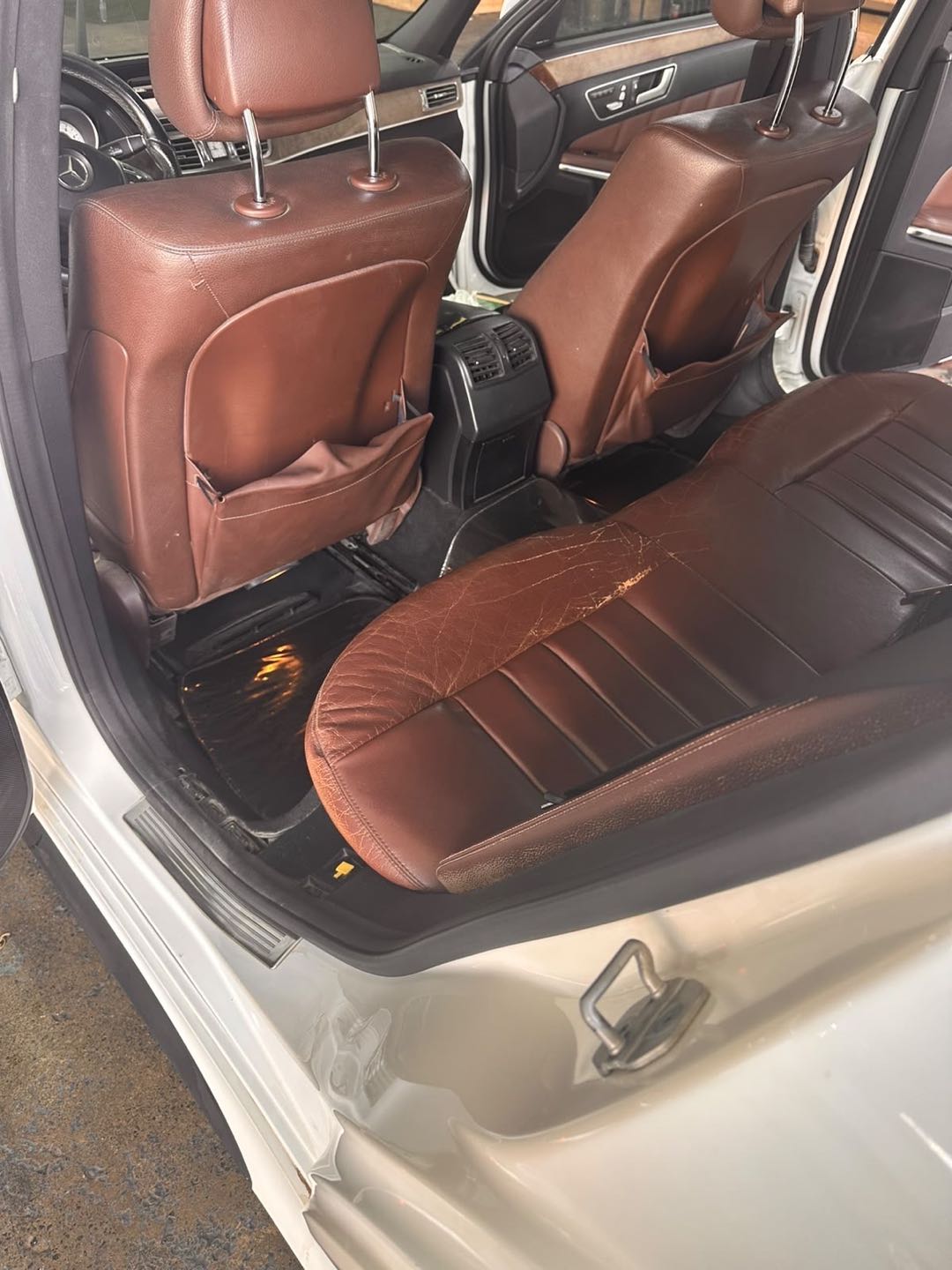 Car Image 2014 MERCEDES E Class 350