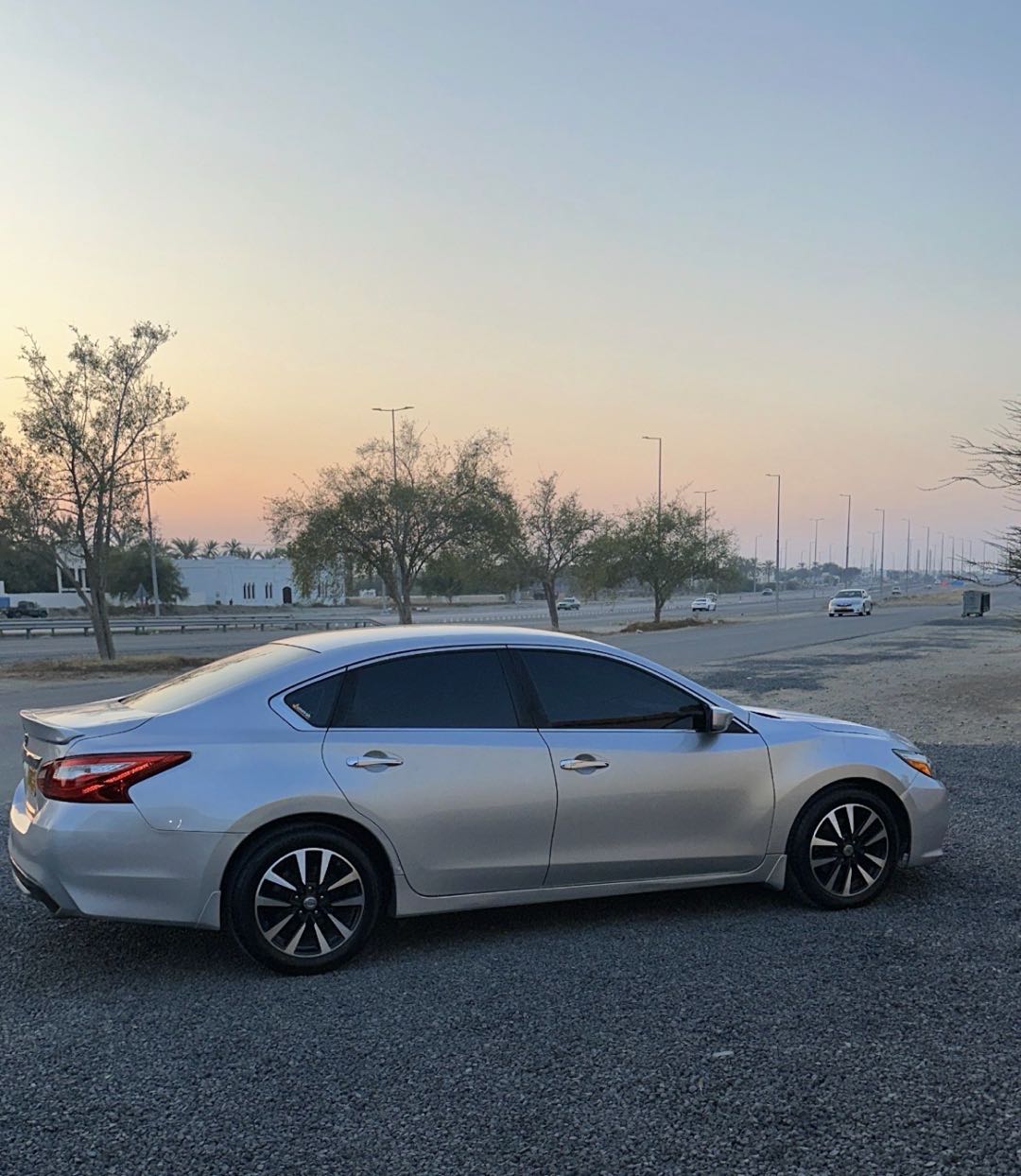 Car Image 2017 NISSAN ALTIMA S
