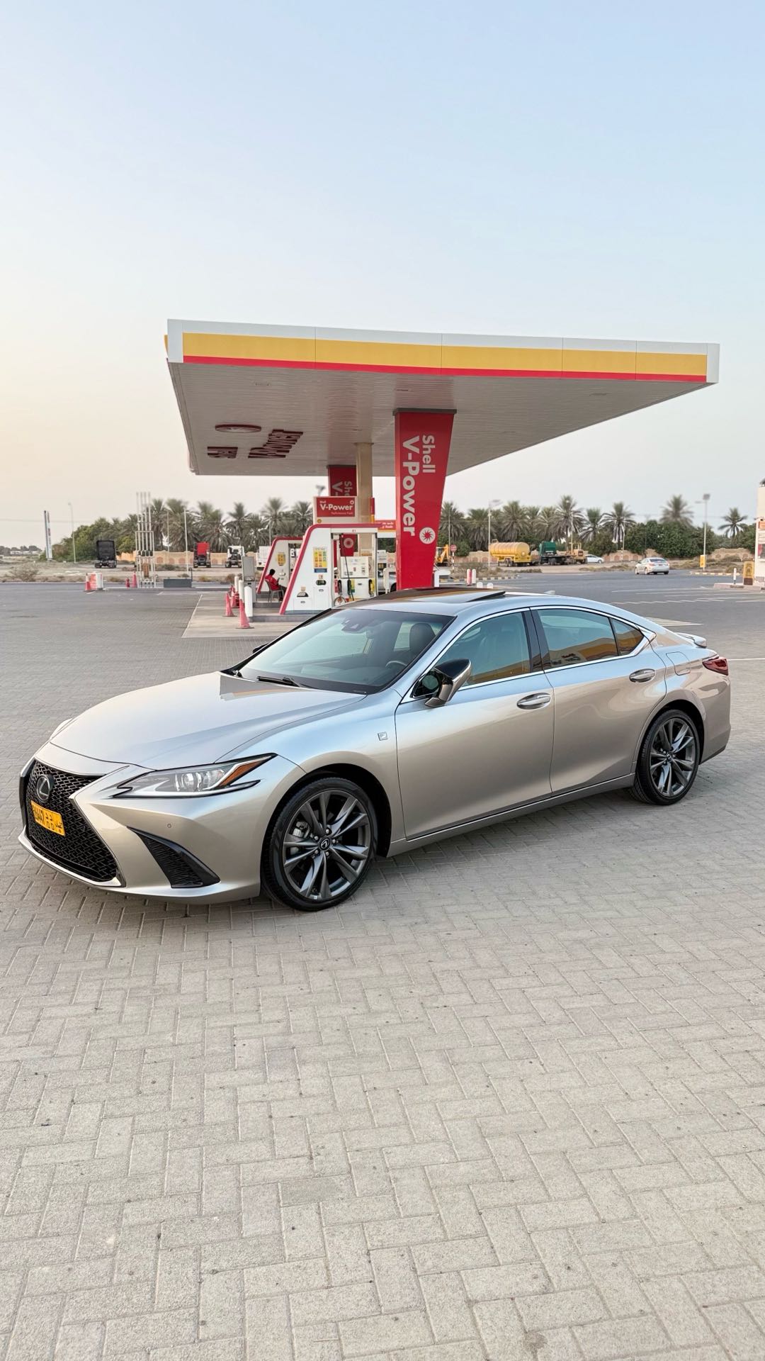 Car Image 2021 LEXUS ES F350