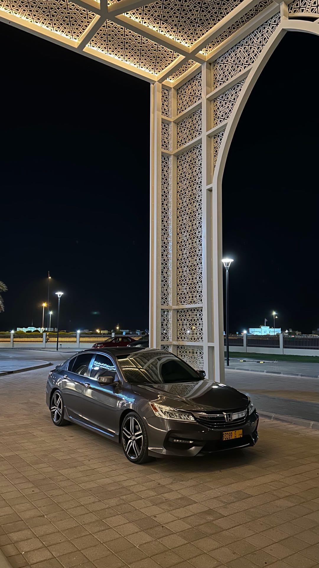 Car Image 2017 HONDA ACCORD TOURING