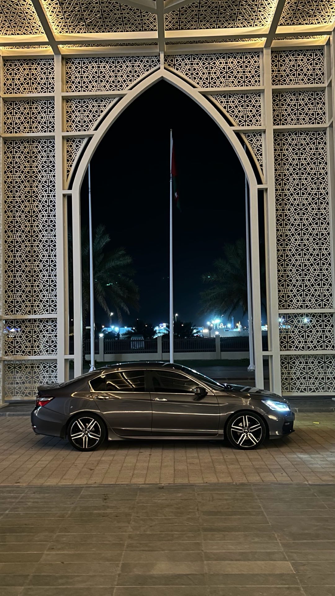 Car Image 2017 HONDA ACCORD TOURING