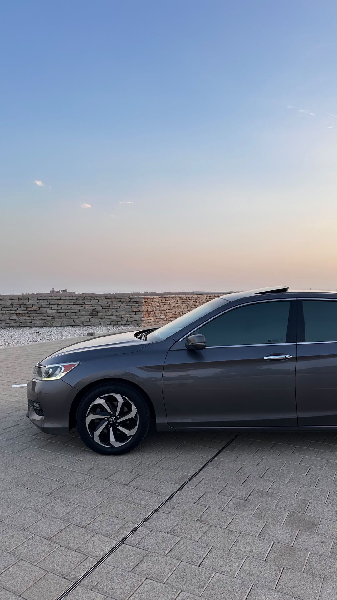 Car Image 2017 HONDA ACCORD EX